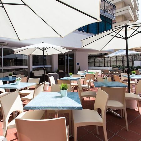 Hotel Mario Чезенатико Екстериор снимка