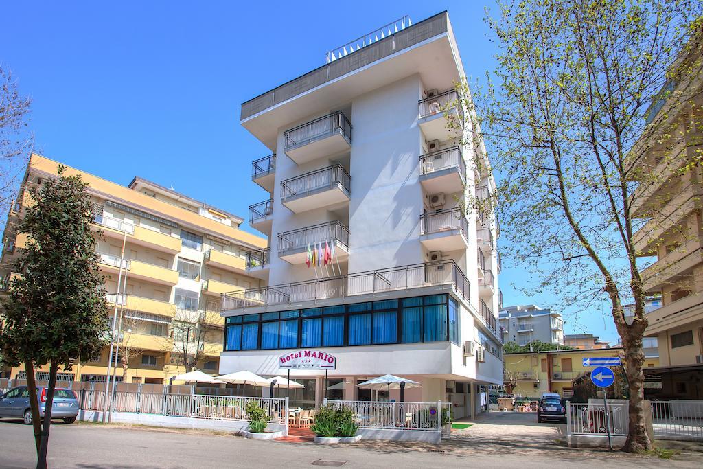 Hotel Mario Чезенатико Екстериор снимка